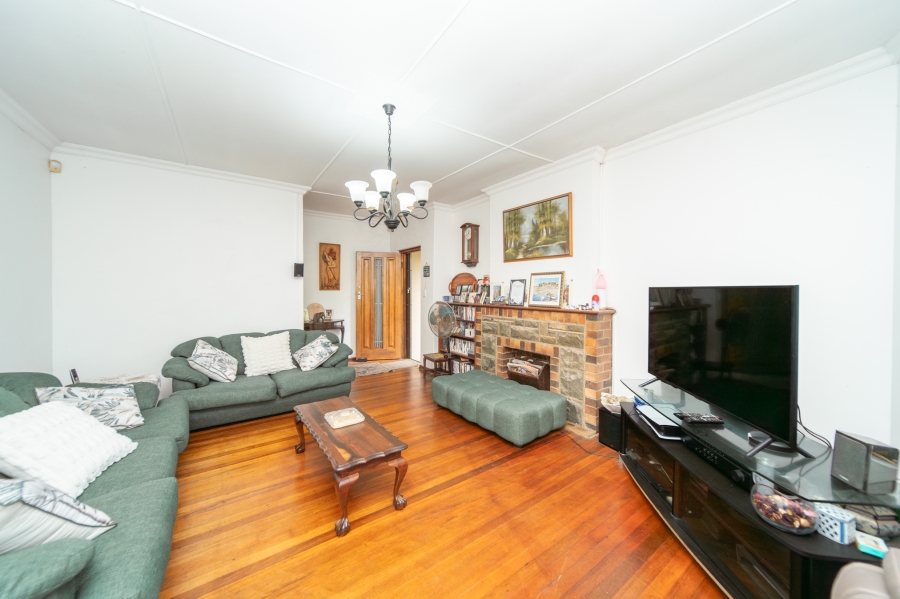 4 Bedroom Property for Sale in Sunnyridge Eastern Cape